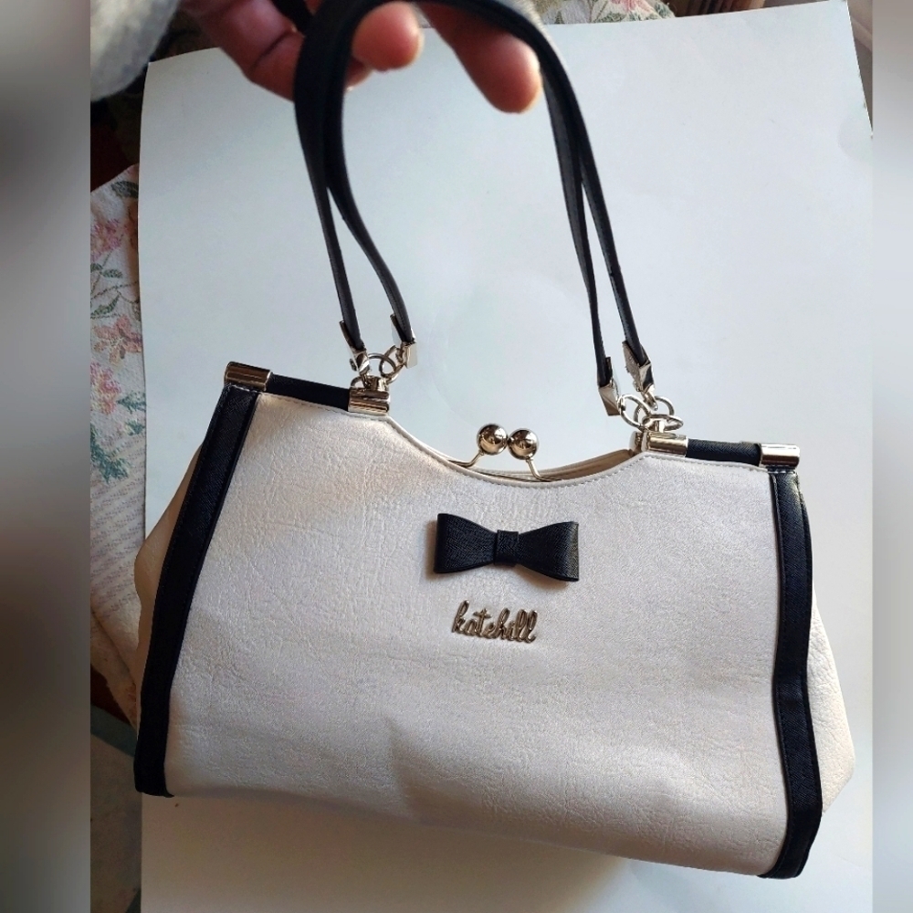 Vintage* Kate Hill Winter White Handbag/Purse